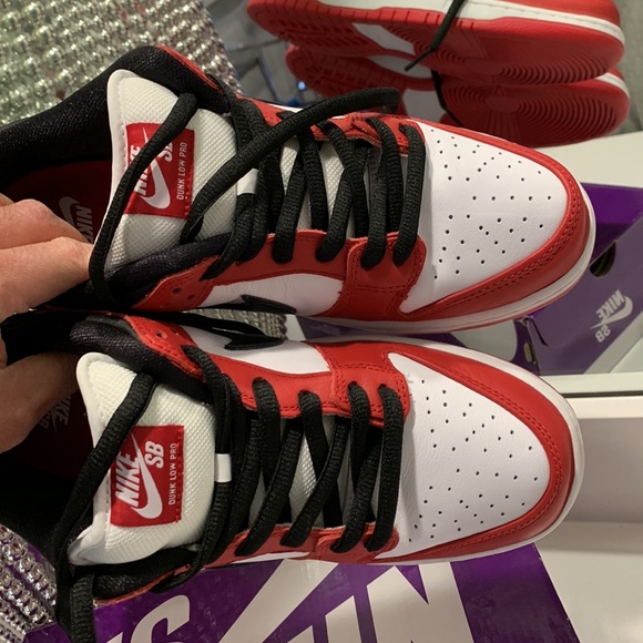 π Used Like new Nike SB popular color way β€οΈ - Picture 2 of 16